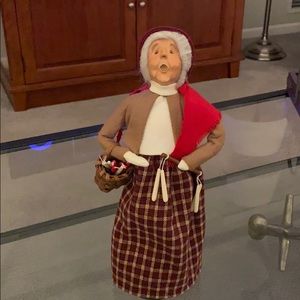 Byers Choice Caroler Candle Lady